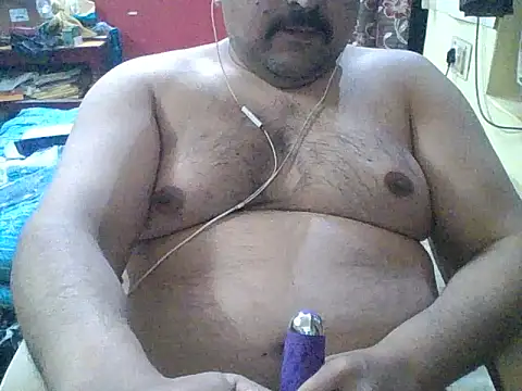 ARYANAVAILABLE online show from 02-03-26, 01:27