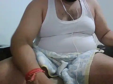 ARYANAVAILABLE online show from 11-14-25, 09:18