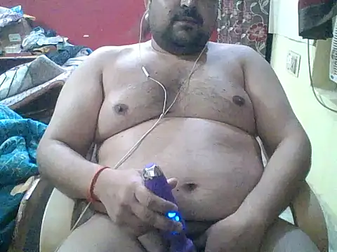 ARYANAVAILABLE online show from 05-16-26, 10:53