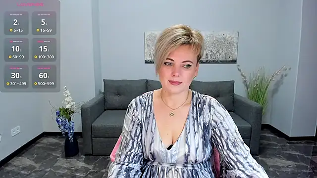 Julia Wilsone online show from 12-02-25, 06:48