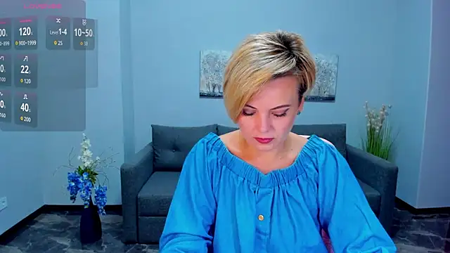 Julia Wilsone online show from 09-19-25, 06:06