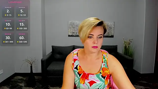 Julia Wilsone online show from 09-11-25, 11:43