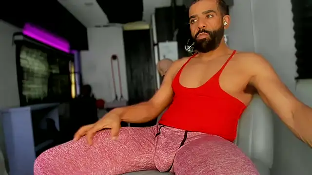 Snapshot of DirtyDrizzy chatting on 02-15-26, 04:28 DirtyDrizzy online show from 02-15-26, 04:28