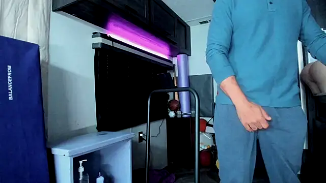 Snapshot of DirtyDrizzy chatting on 02-12-26, 11:21 DirtyDrizzy online show from 02-12-26, 11:21