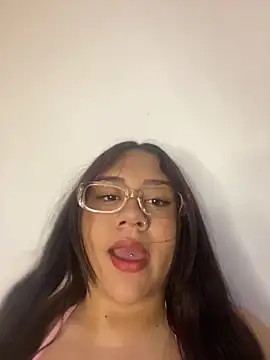Snapshot of SofiaGarcia7 chatting on 09-19-25, 11:36 SofiaGarcia7 online show from 09-19-25, 11:36
