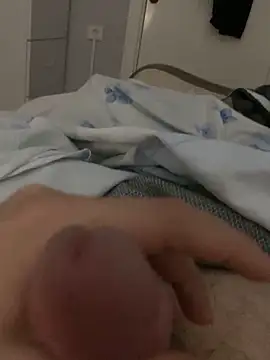 Erenn34 online show from 09-19-25, 10:03