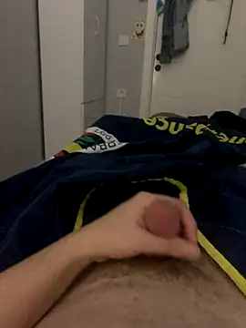 Erenn34 online show from 10-08-25, 12:12