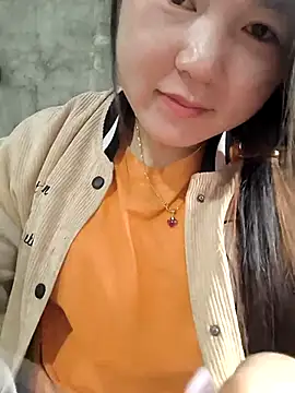 Snapshot of Sweetlove_77 chatting on 03-11-25, 12:44 Sweetlove 77 online show from 03-11-25, 12:44