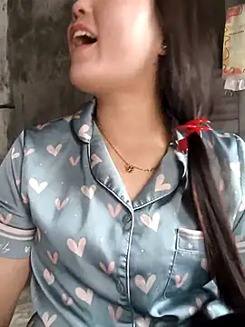 Snapshot of Sweetlove_77 chatting on 03-13-25, 04:05 Sweetlove 77 online show from 03-13-25, 04:05