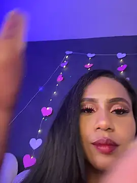 Snapshot of AlisonHoot69 chatting on 02-12-26, 05:51 AlisonHoot69 online show from 02-12-26, 05:51