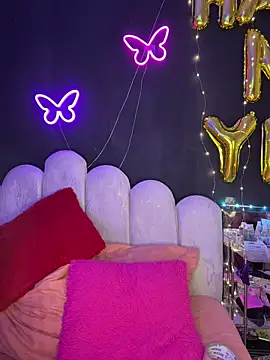 AlisonHoot69 online show from 01-12-26, 10:47