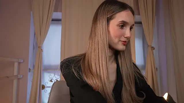 aurora nude online show from 11-09-25, 06:50