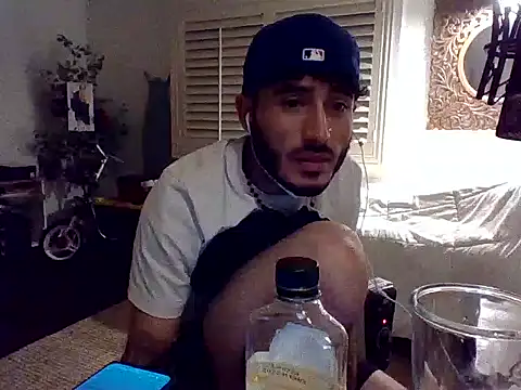 tengocanicas online show from 12-18-24, 12:18