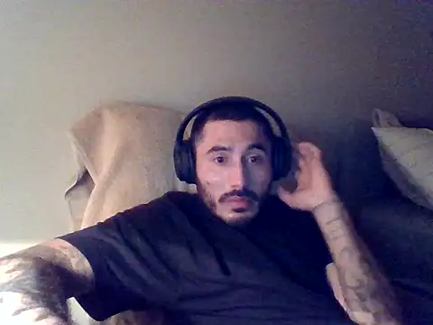 tengocanicas online show from 11-14-25, 04:49