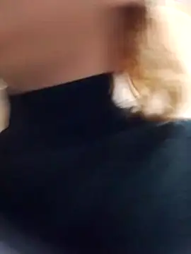 Gussie Bridie online show from 12-18-25, 06:18