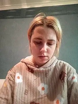 Gussie Bridie online show from 02-18-25, 07:10