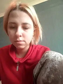 Gussie Bridie online show from 02-12-25, 08:27