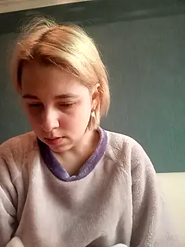 Gussie Bridie online show from 02-01-25, 08:08