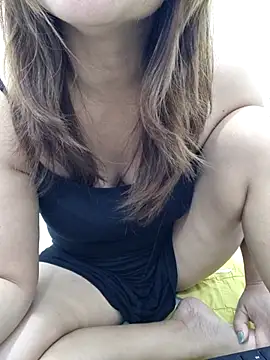 Snapshot of MinDanasa79 chatting on 10-27-25, 12:17 MinDanasa79 online show from 10-27-25, 12:17