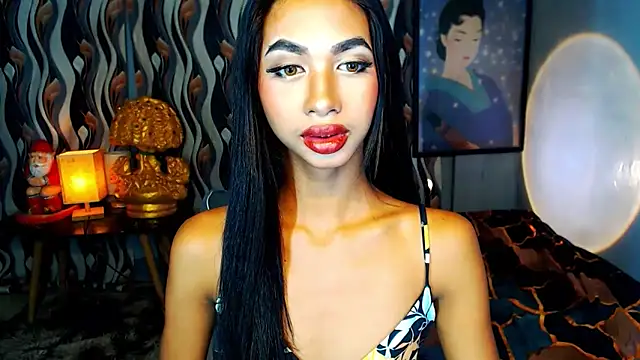 Snapshot of PrettyLatiina chatting on 12-28-24, 08:04 PrettyLatiina online show from 12-28-24, 08:04