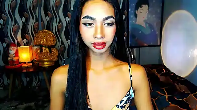 PrettyLatiina online show from 12-12-24, 02:33