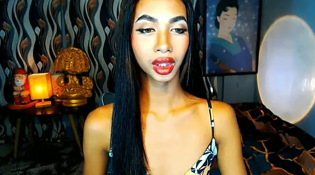 PrettyLatiina online show from 12-11-24, 05:37