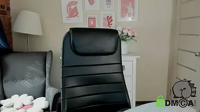 Alina Mills online show from 10-03-25, 09:44