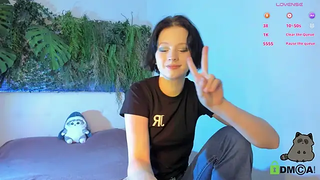 Alina Mills online show from 01-24-25, 03:13