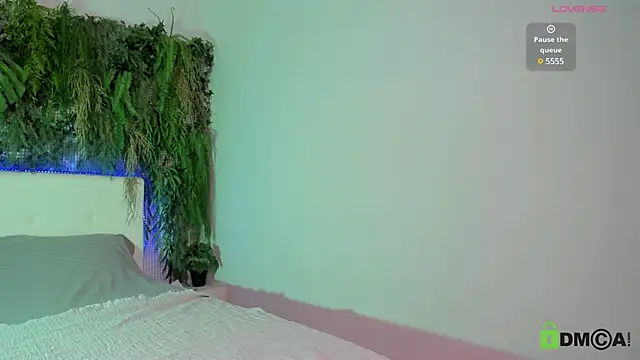 Alina Mills online show from 02-10-25, 04:04