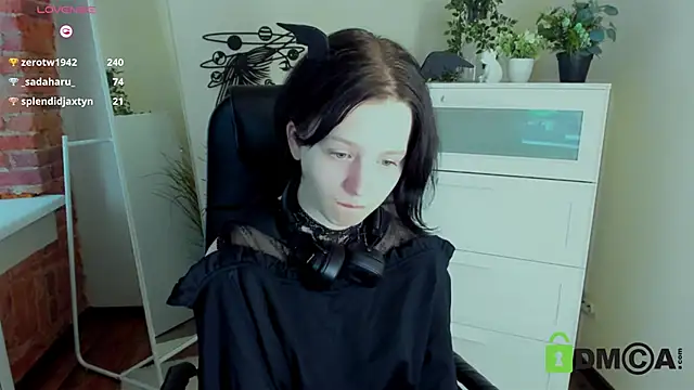 Alina Mills online show from 02-21-25, 02:06