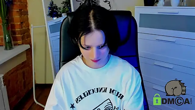 Alina Mills online show from 01-12-25, 08:03