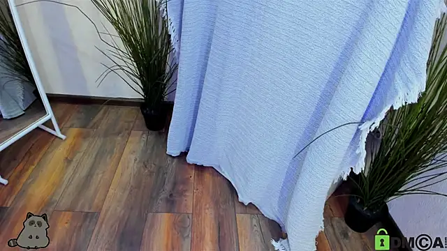 Alina Mills online show from 03-11-25, 04:40