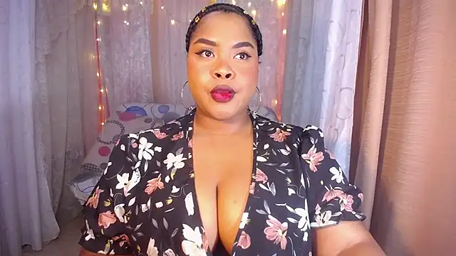Snapshot of Ana_off_alana chatting on 03-22-25, 11:42 Ana off alana online show from 03-22-25, 11:42