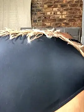 bustytitsxxx online show from 01-10-26, 04:19