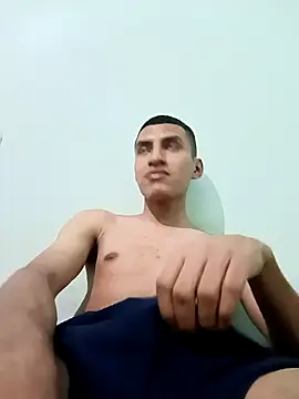 Rogersmit2 online show from 12-19-25, 01:53