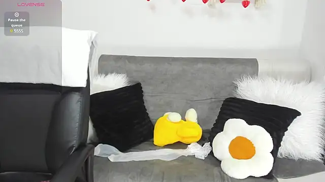 AprilDubois online show from 03-04-25, 02:42