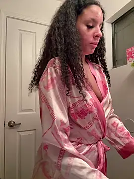 thatonelightskinn online show from 02-25-25, 04:46