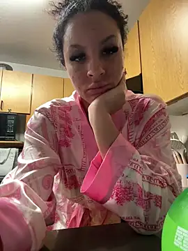 thatonelightskinn online show from 02-21-25, 03:56