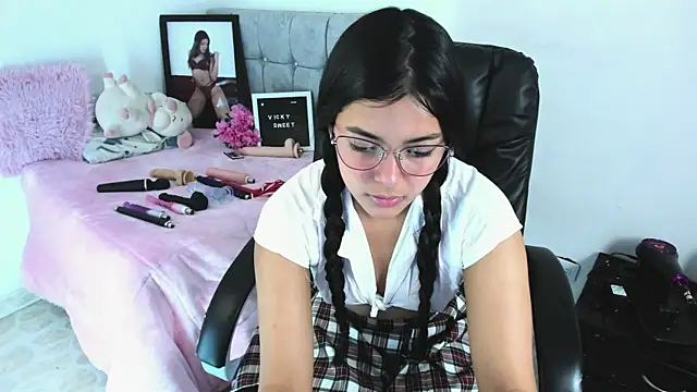  Vicky sweet online show from 03-13-25, 07:17