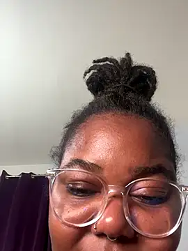 Goddess Nafeesha online show from 11-09-25, 03:43