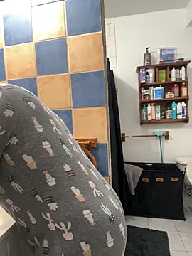 Goddess Nafeesha online show from 10-29-25, 03:00