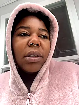 Goddess Nafeesha online show from 11-11-25, 06:14