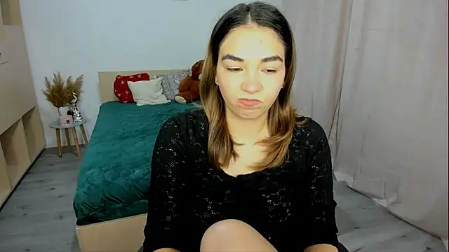 Alexa Dolly12 online show from 12-05-25, 06:34