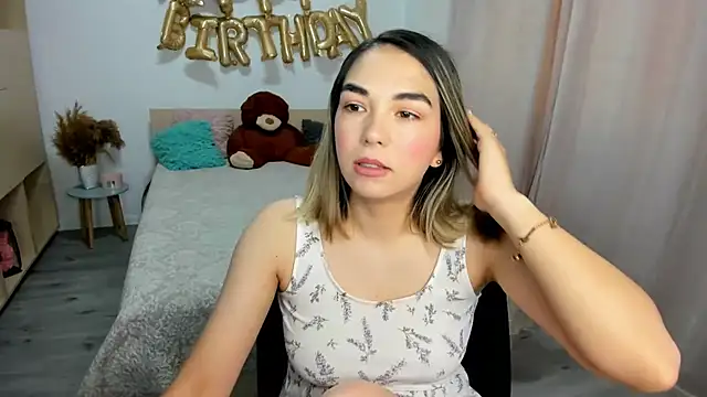 Alexa Dolly12 online show from 07-15-26, 08:32