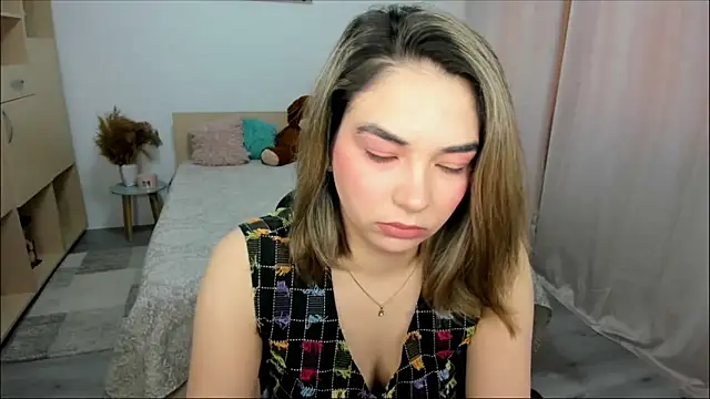 Alexa Dolly12 online show from 03-16-26, 06:50