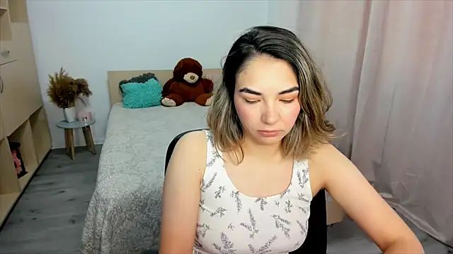 Alexa Dolly12 online show from 06-16-26, 08:03