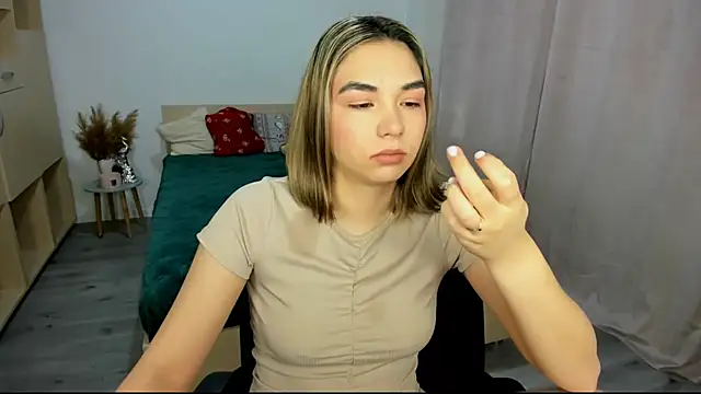 Alexa Dolly12 online show from 01-07-26, 08:08