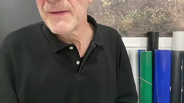 Snapshot of tauromolo chatting on 02-04-26, 01:11 tauromolo online show from 02-04-26, 01:11