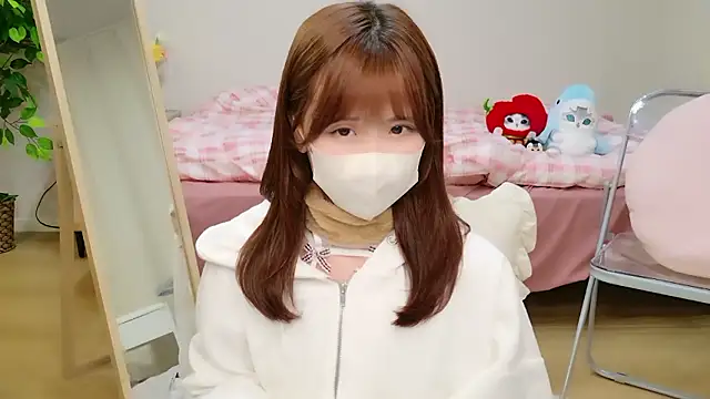 Sayuringo  online show from 06-30-26, 01:22