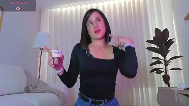 Alice milf  online show from 04-01-26, 02:47